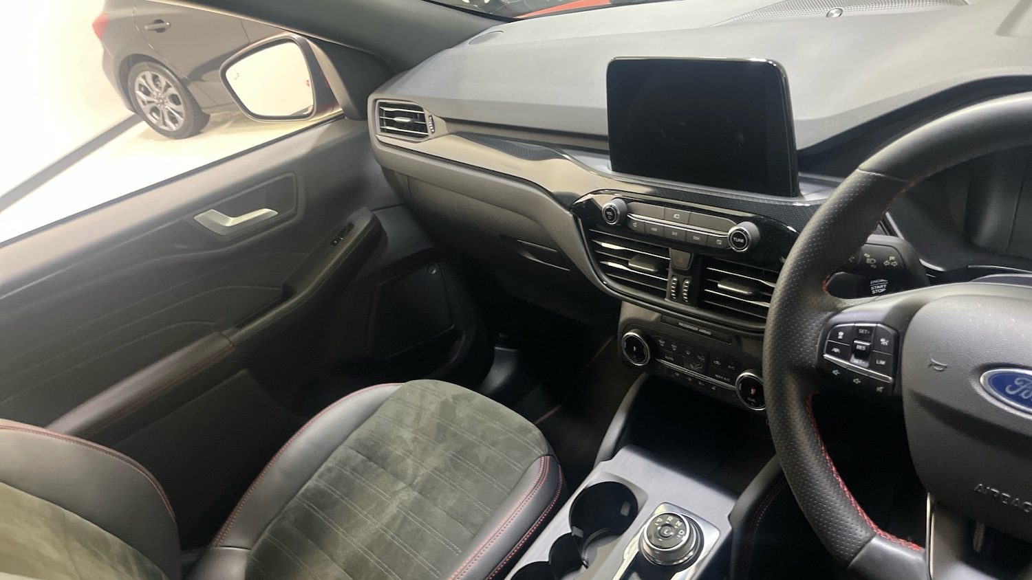 Used Ford Kuga 2023 for sale - 76882325: Photo 14