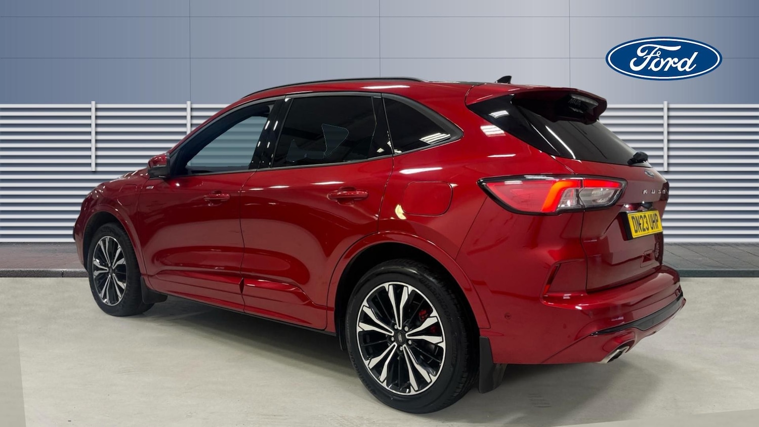 Used Ford Kuga 2023 for sale - 76882325: Photo 2