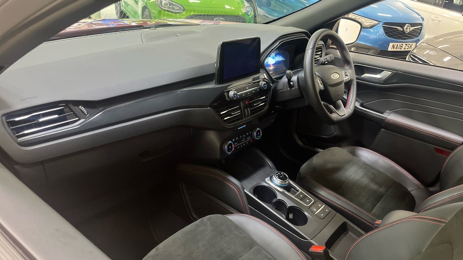 Used Ford Kuga 2023 for sale - 76882325: Photo 9