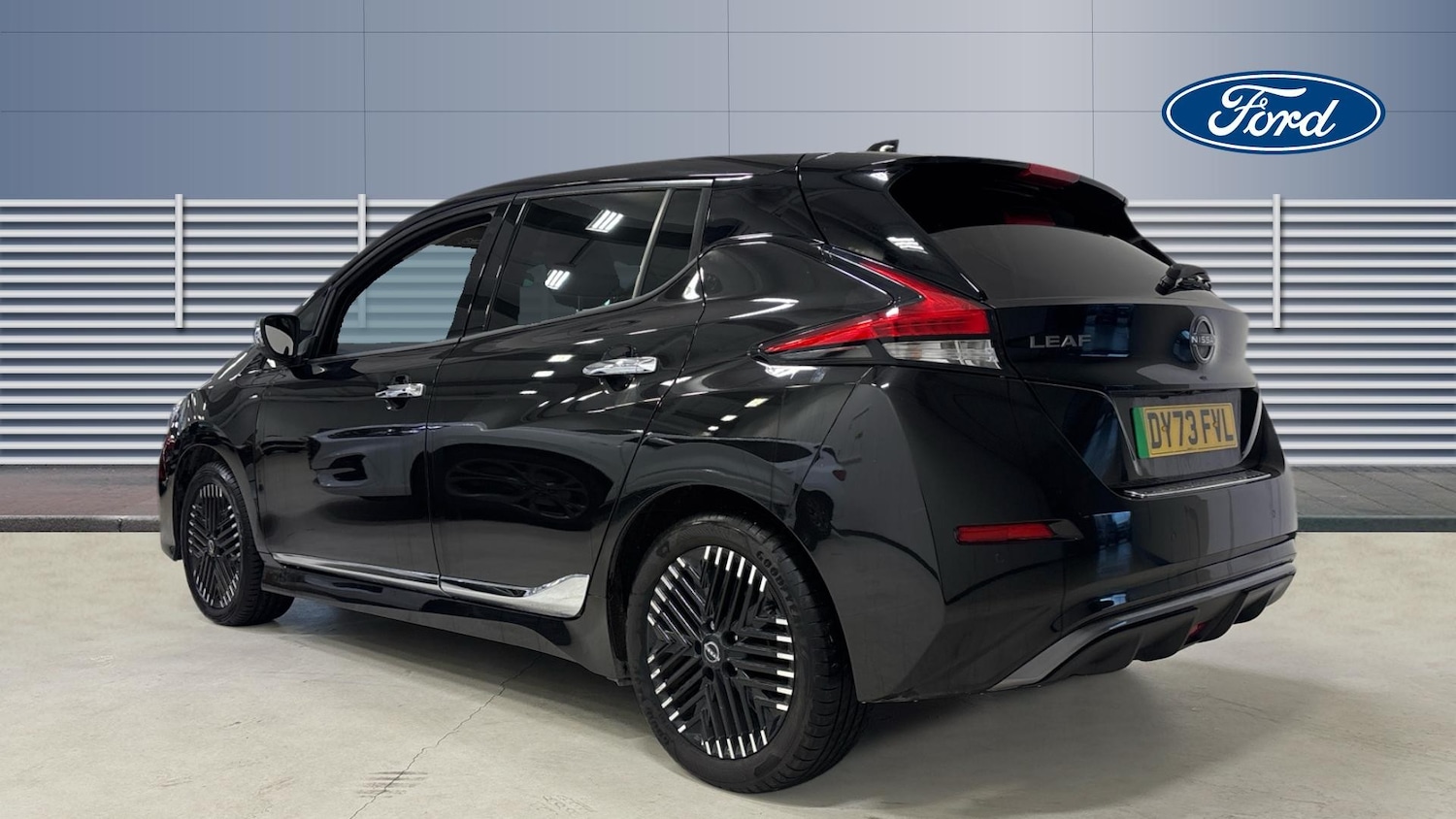 Used Nissan Leaf 2023 for sale - 77052935: Photo 2