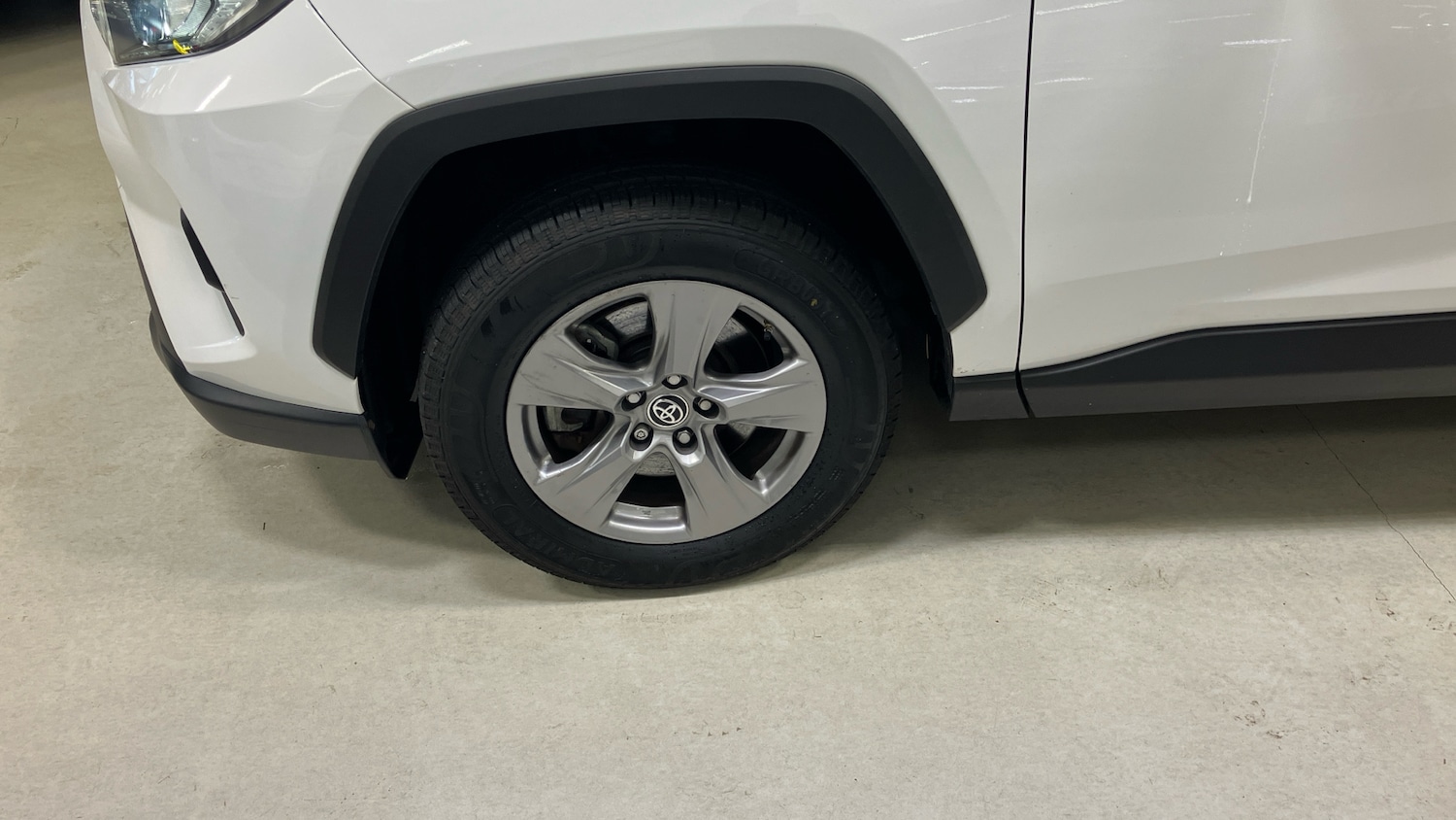 Used Toyota RAV4 2022 for sale - 77035739: Photo 28