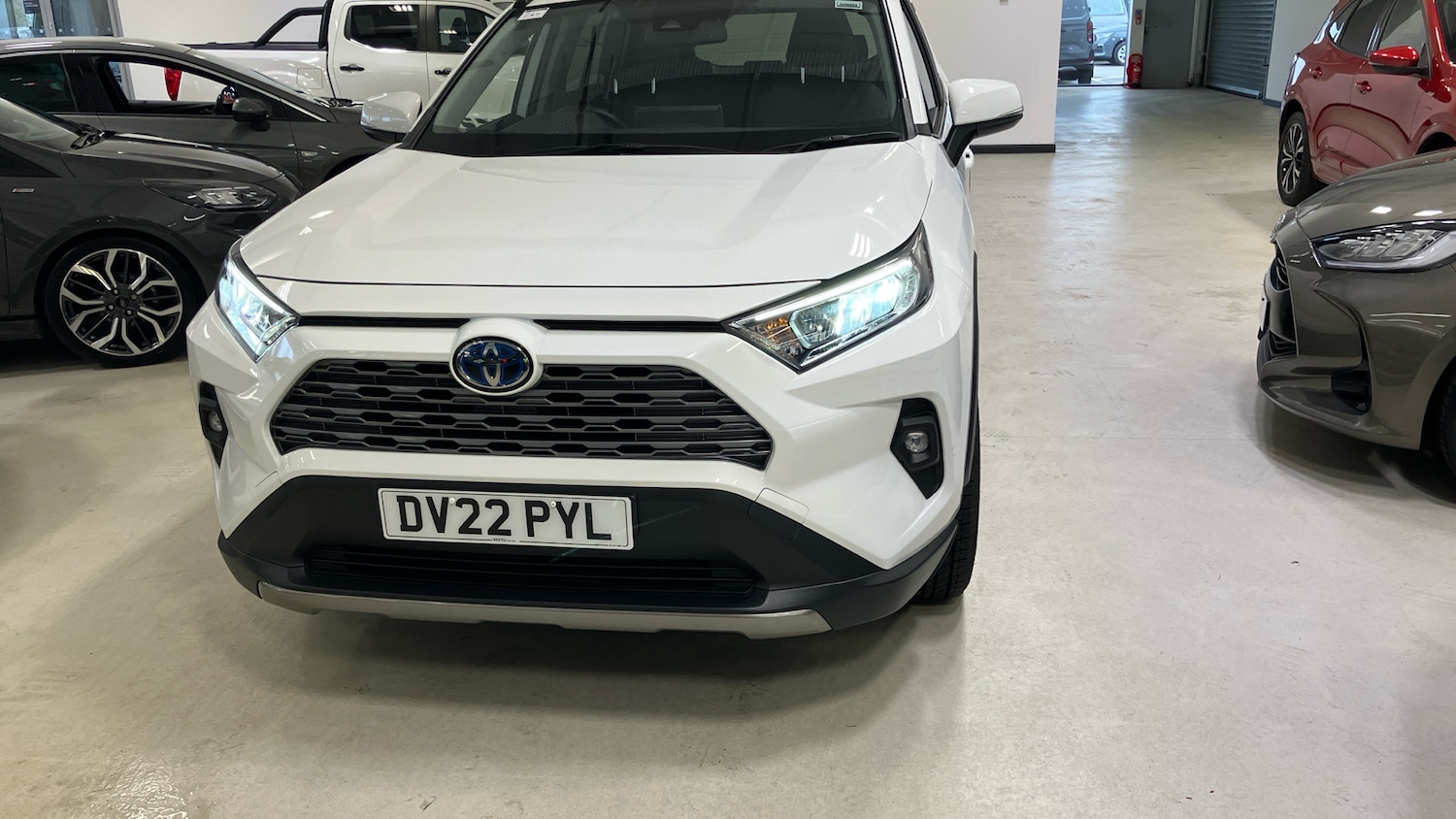 Used Toyota RAV4 2022 for sale - 77035739: Photo 29