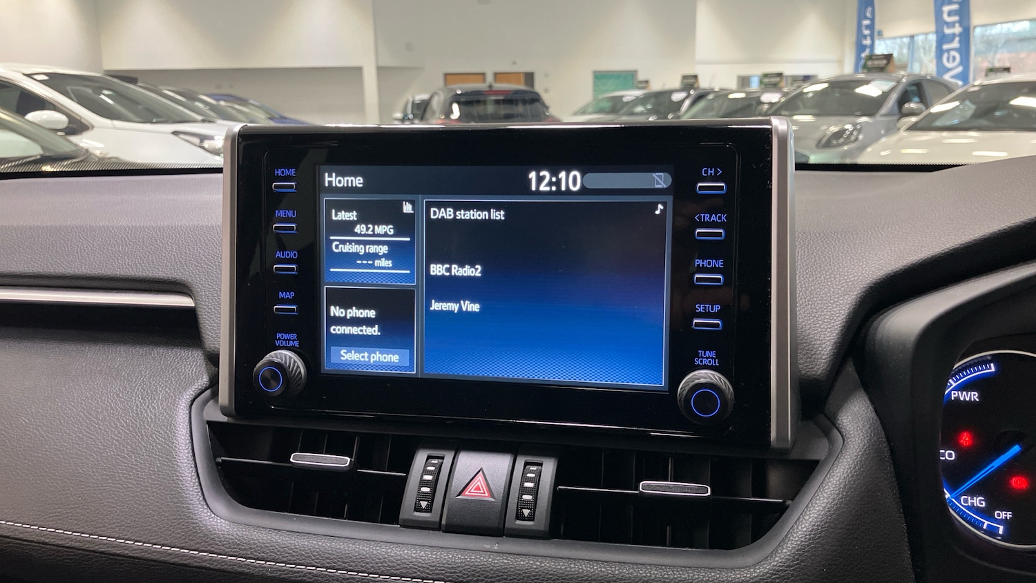 Used Toyota RAV4 2022 for sale - 77035739: Photo 53