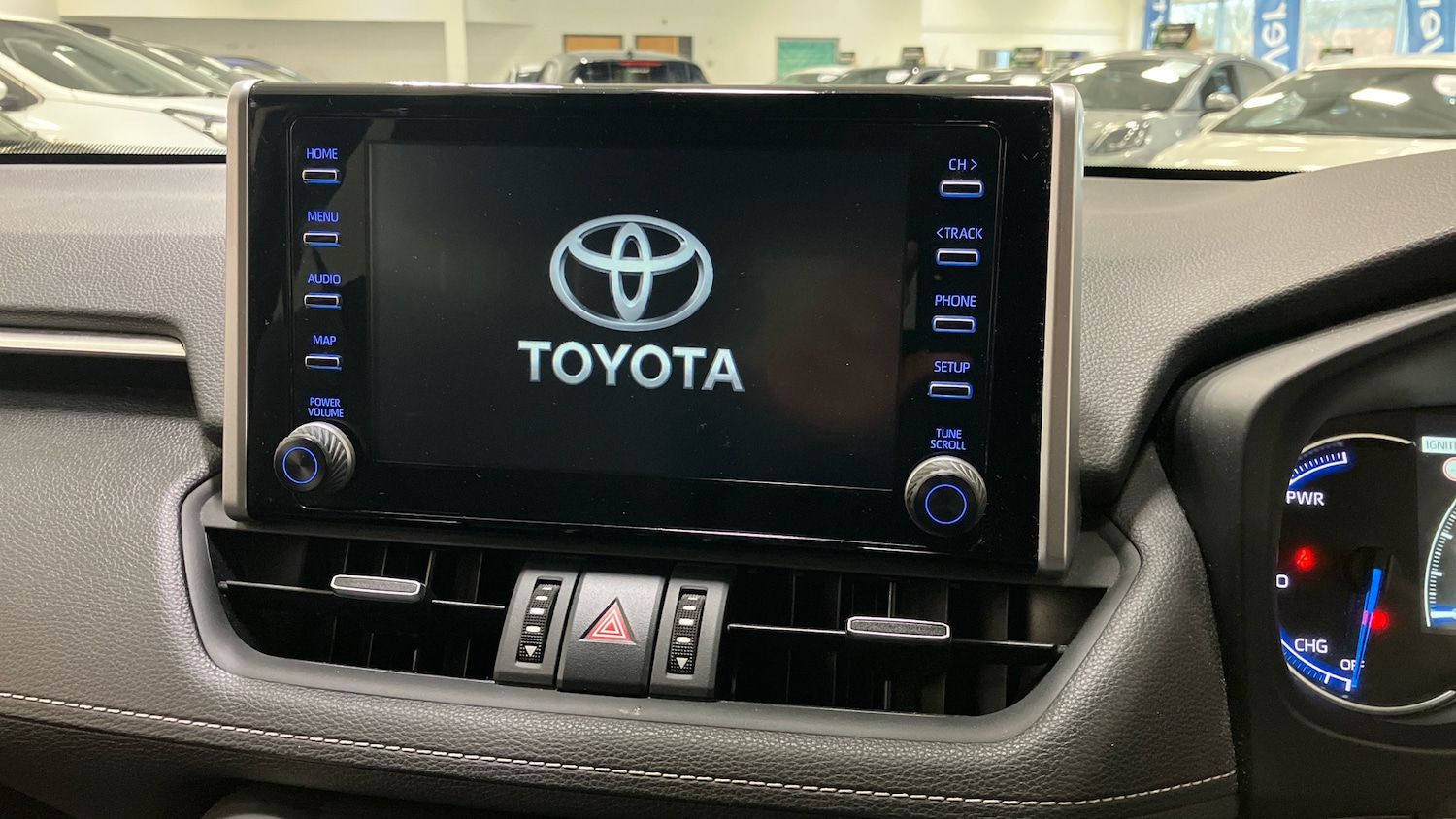 Used Toyota RAV4 2022 for sale - 77035739: Photo 54