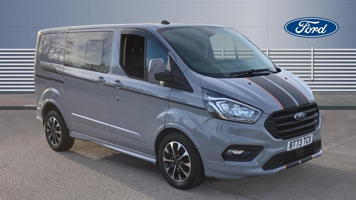 Used Ford Transit Custom 2023 for sale - 76662476: Photo 1