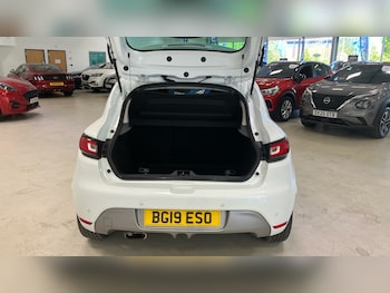 Used Renault Clio 2019 for sale - 78452675: Photo