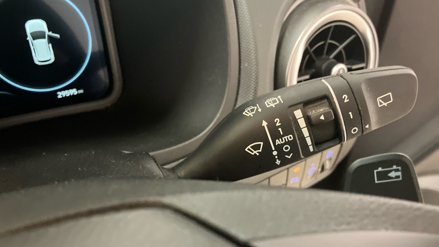 Used Hyundai KONA 2023 for sale - 78151767: Photo 35