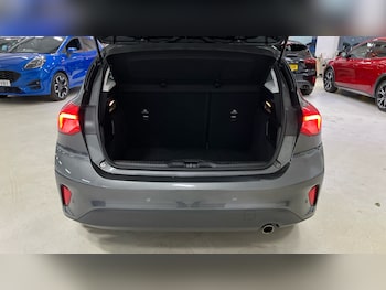 Used Ford Focus 2019 for sale - 76612538: Photo