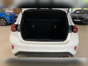Used Ford Focus 2022 for sale - 75880808: Photo