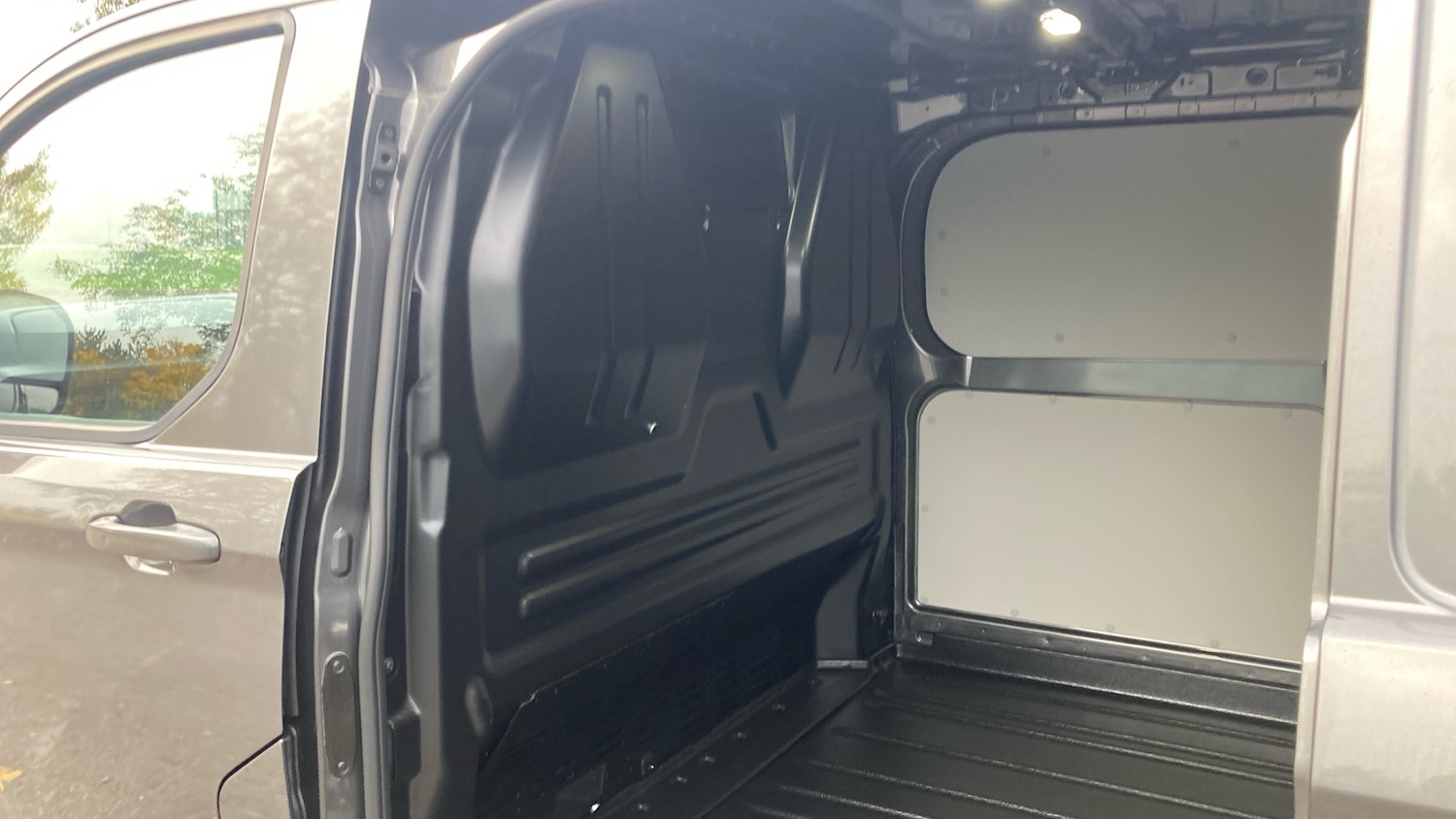 Used Ford Transit Custom 2025 for sale - 76504846: Photo 18