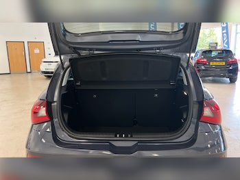 Used Hyundai i20 2025 for sale - 79320161: Photo