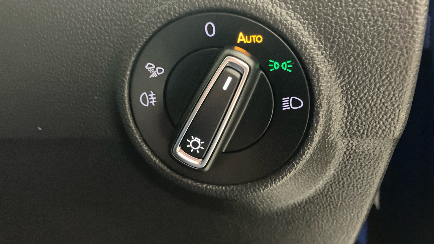 Used Volkswagen T-Roc 2022 for sale - 77416920: Photo 30