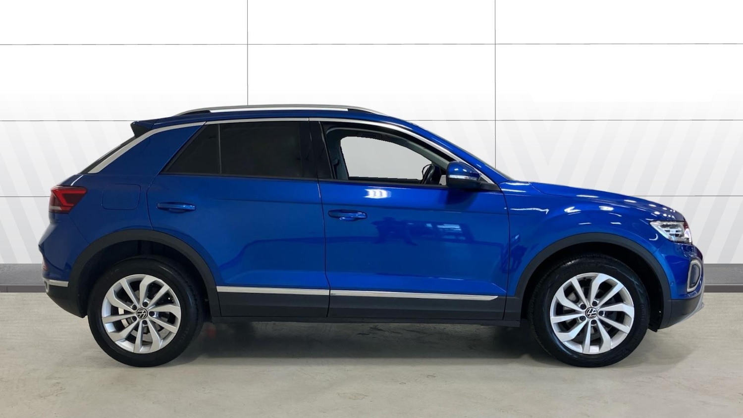 Used Volkswagen T-Roc 2022 for sale - 77416920: Photo 5