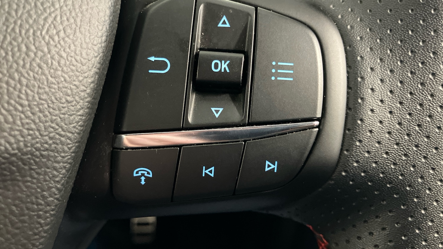 Used Ford Kuga 2024 for sale - 76649539: Photo 29