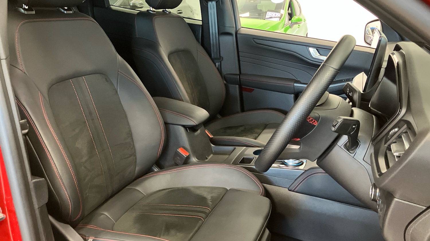 Used Ford Kuga 2024 for sale - 76649539: Photo 34