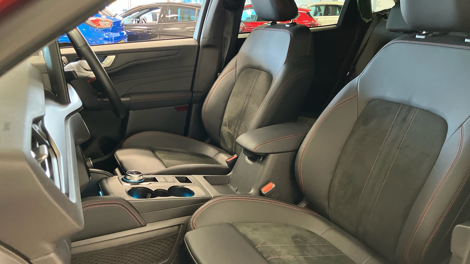 Used Ford Kuga 2024 for sale - 76649539: Photo 41