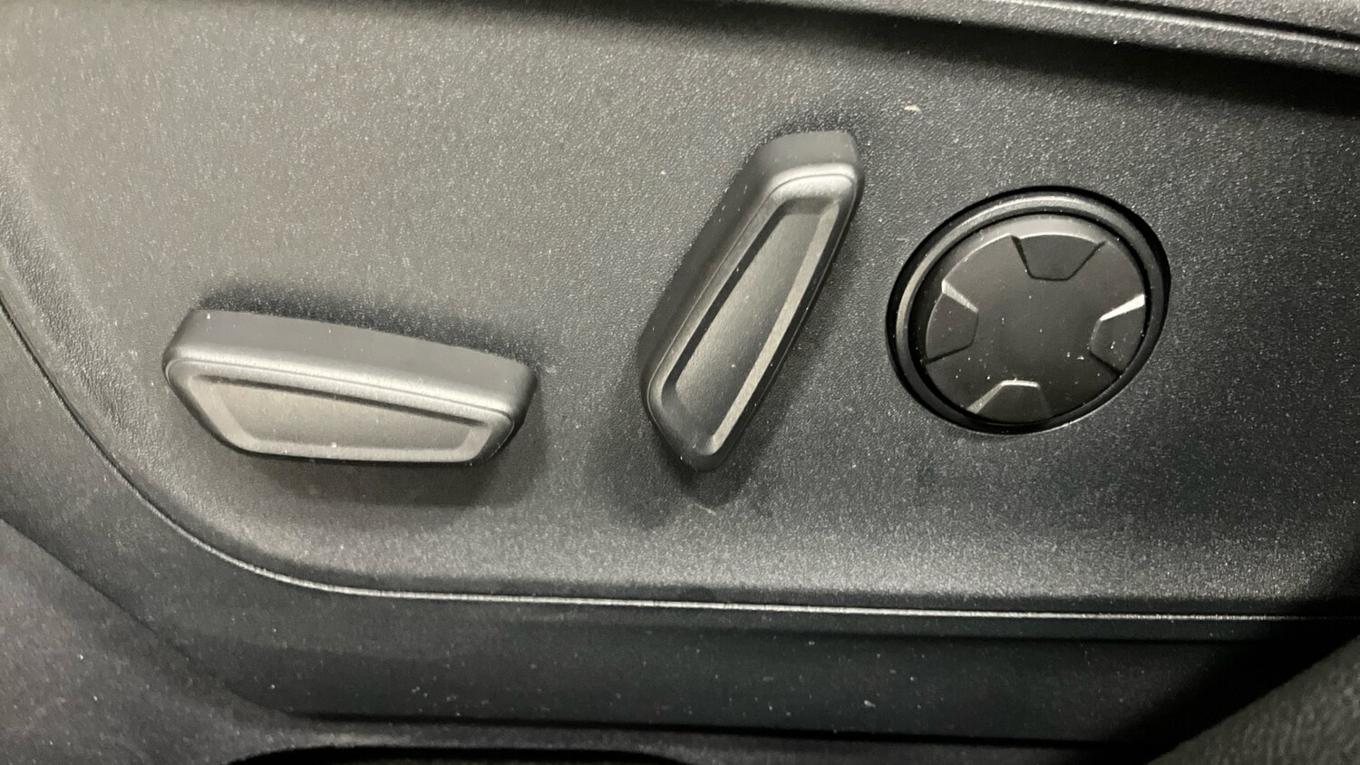 Used Ford Kuga 2024 for sale - 76649539: Photo 42