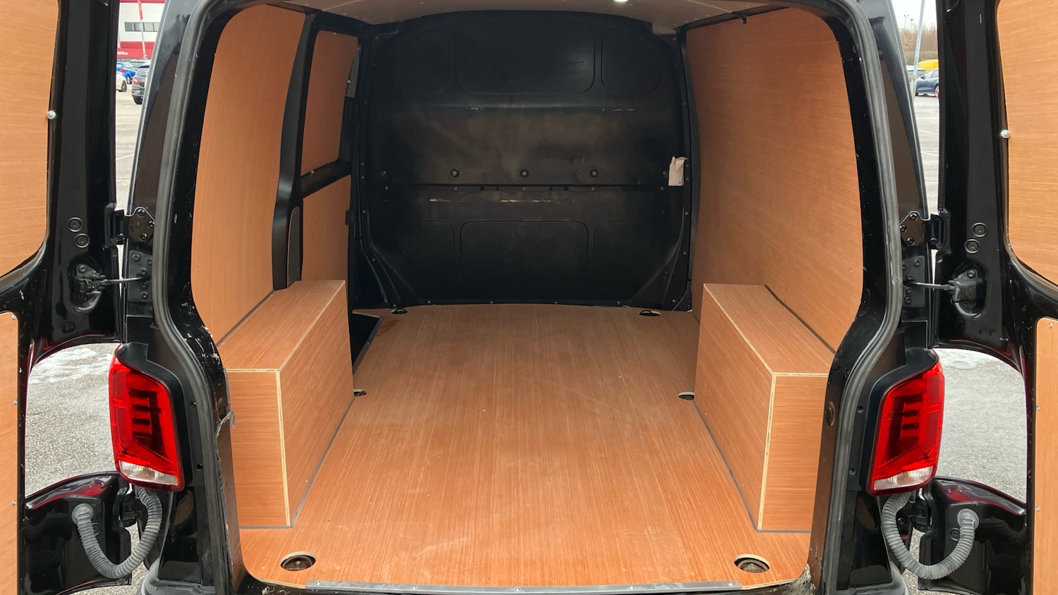 Used Volkswagen Transporter 2021 for sale - 77159104: Photo 12