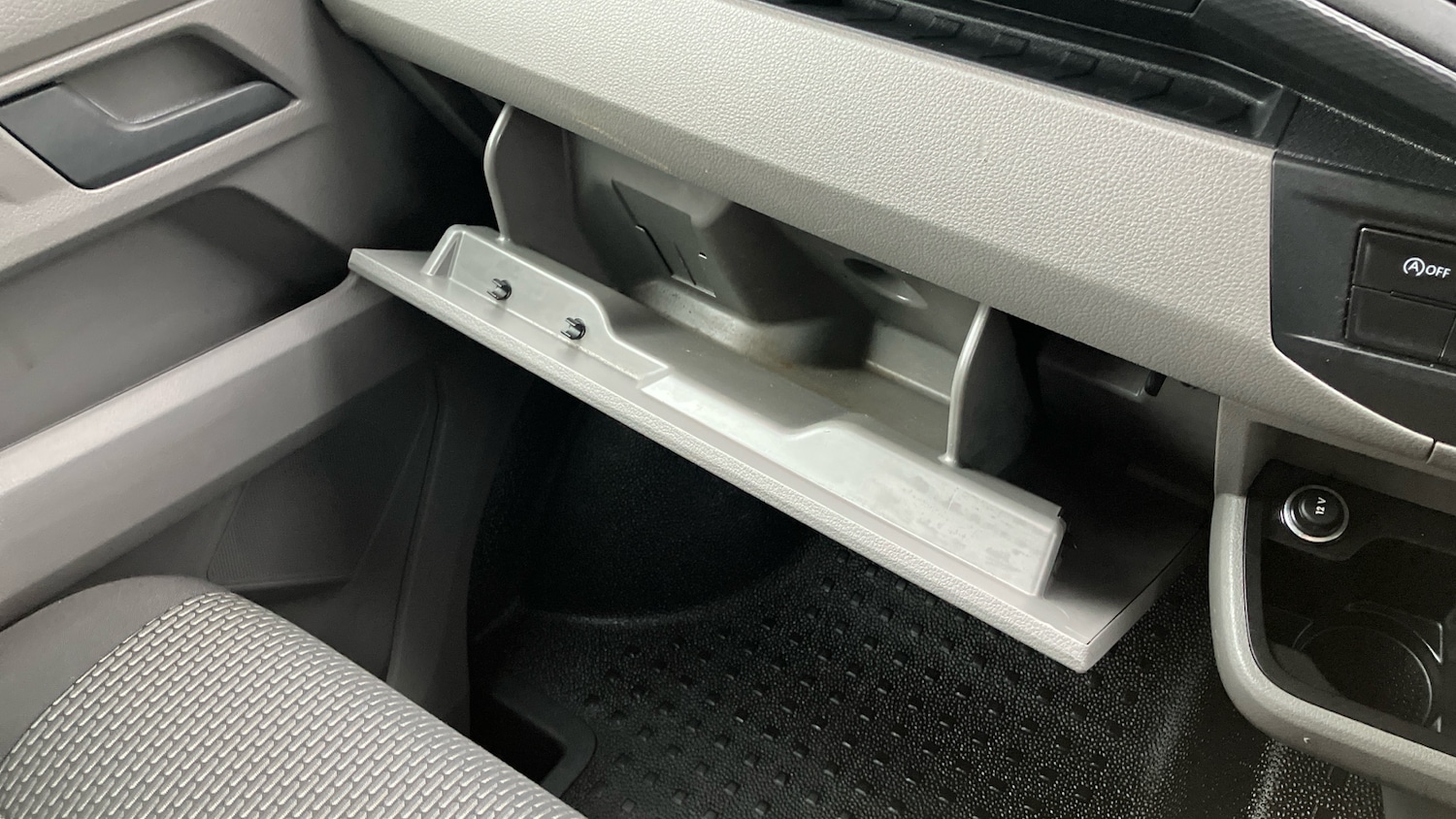 Used Volkswagen Transporter 2021 for sale - 77159104: Photo 28