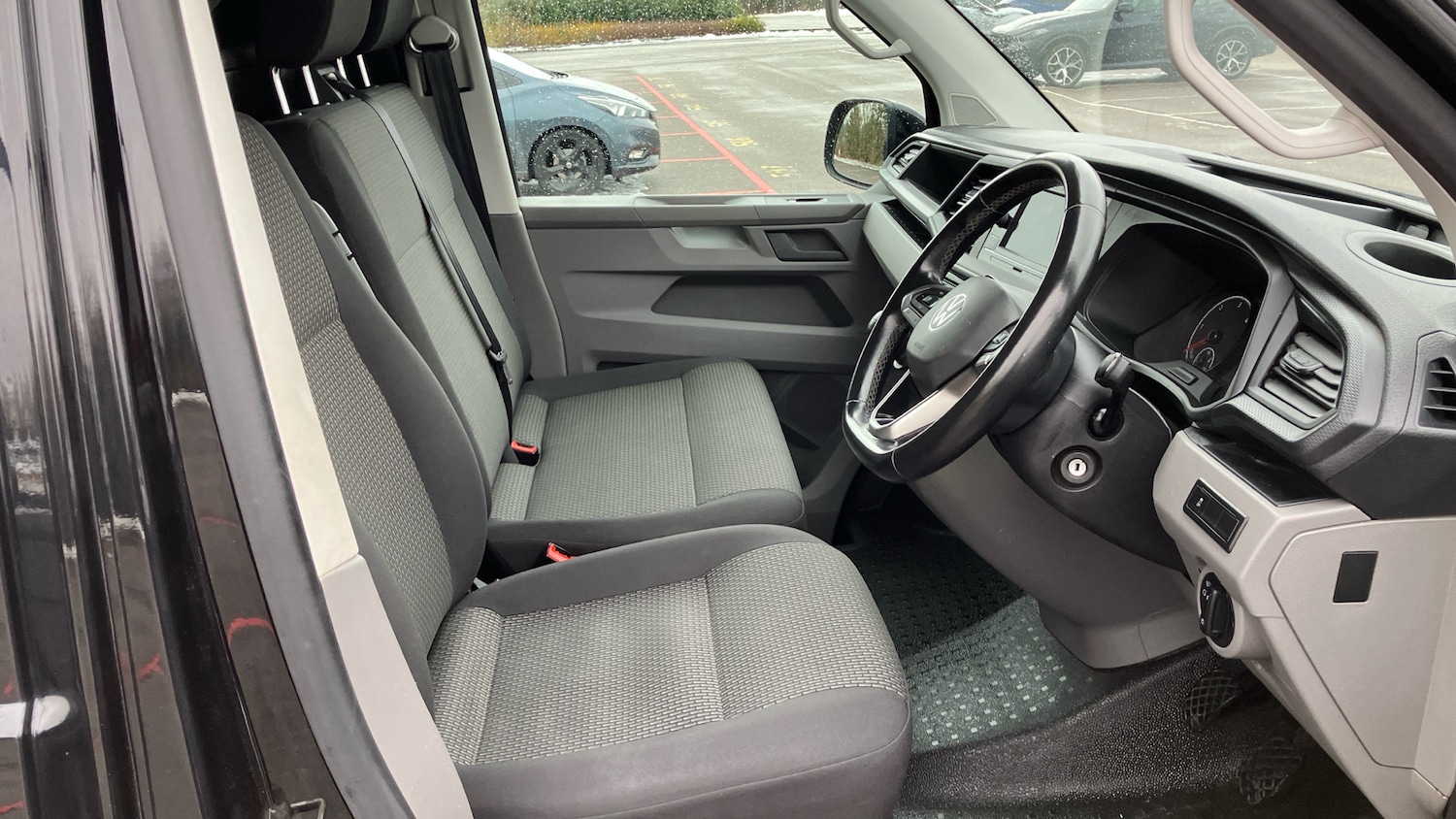 Used Volkswagen Transporter 2021 for sale - 77159104: Photo 6