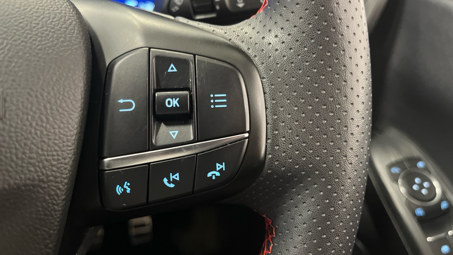 Used Ford Kuga 2022 for sale - 76588528: Photo 23