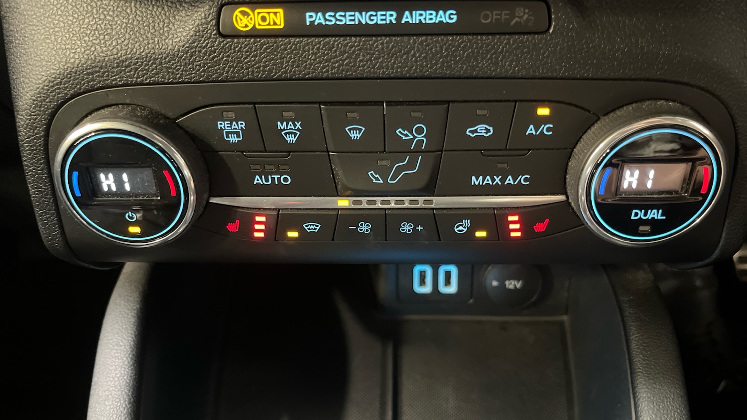 Used Ford Kuga 2022 for sale - 76588528: Photo 32