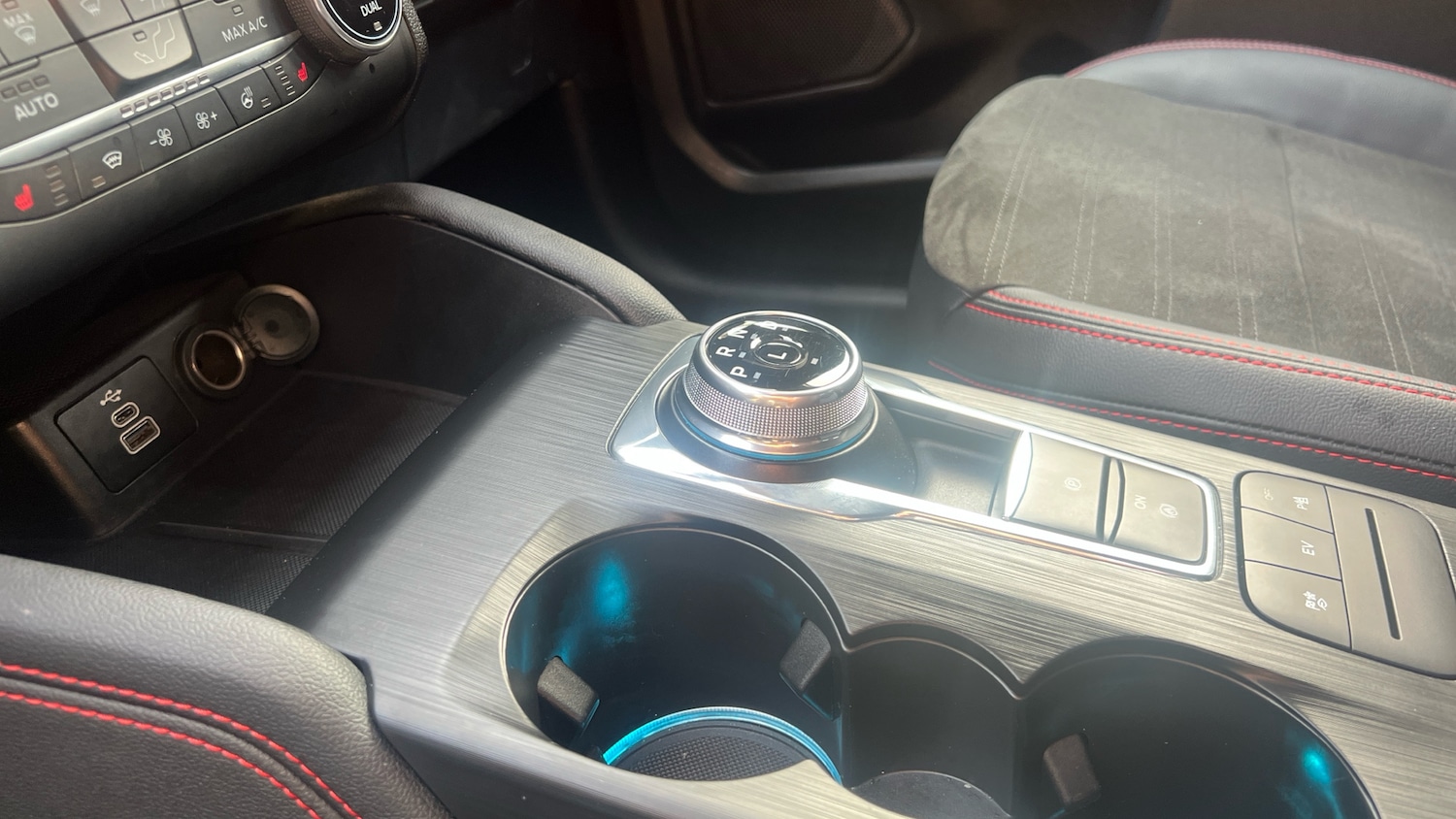 Used Ford Kuga 2023 for sale - 77983557: Photo 13