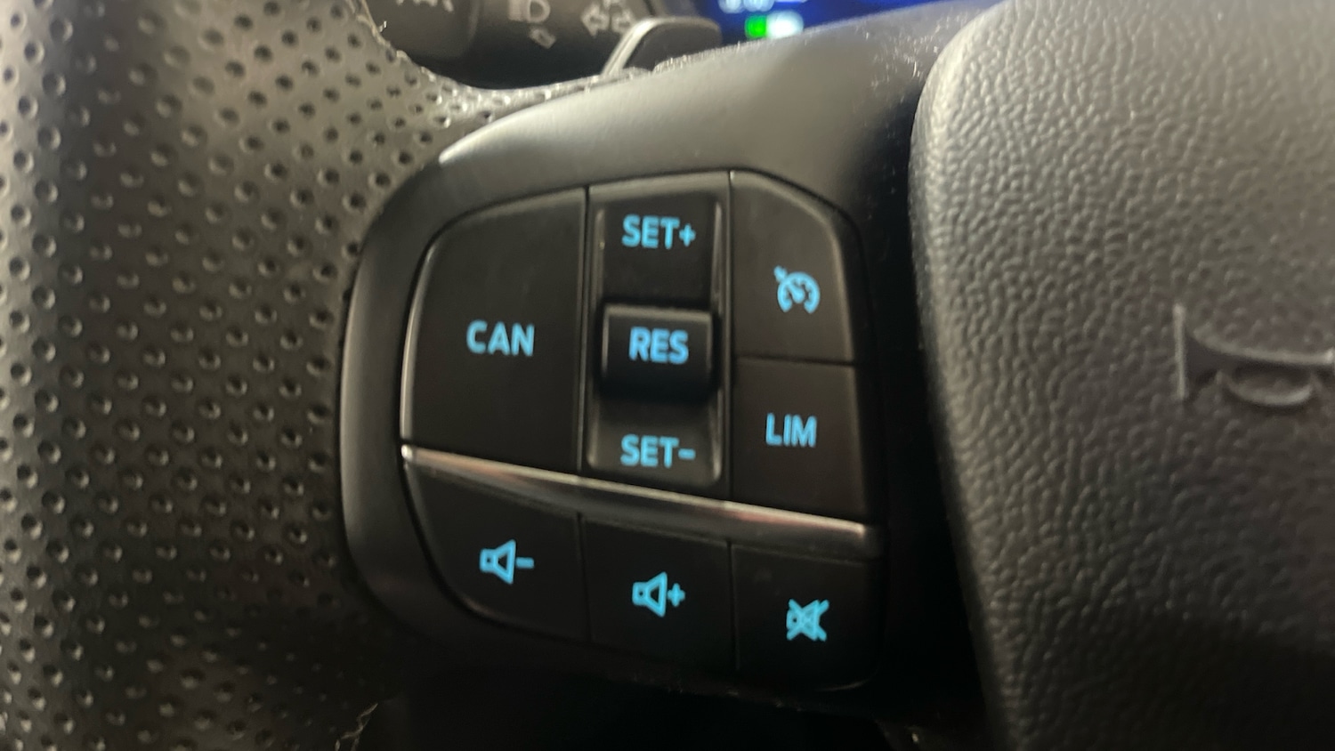 Used Ford Puma 2022 for sale - 77271312: Photo 21