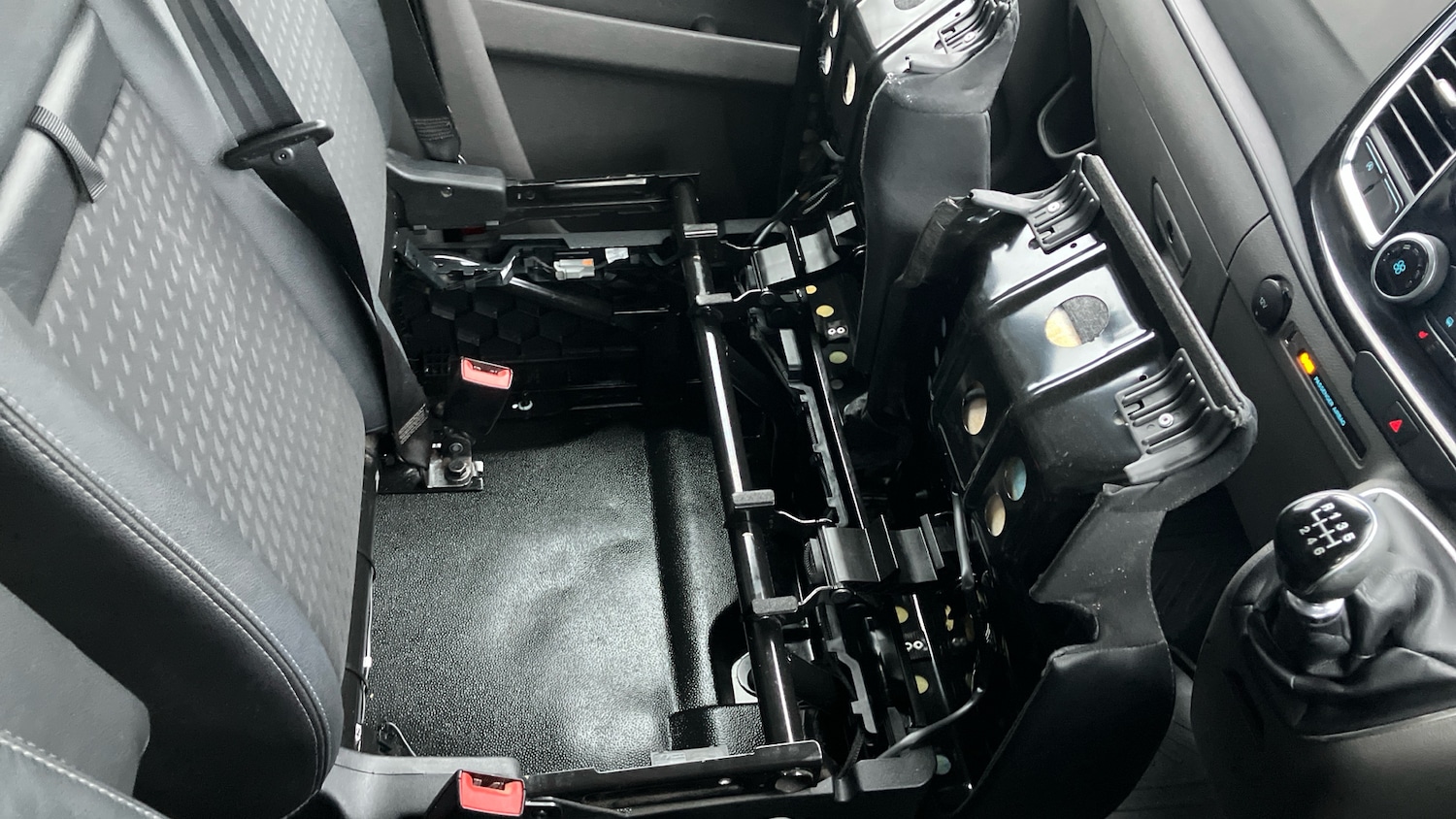 Used Ford Transit Custom 2022 for sale - 77032788: Photo 32