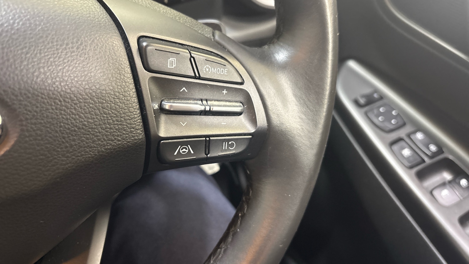 Used Hyundai KONA 2022 for sale - 77011878: Photo 39