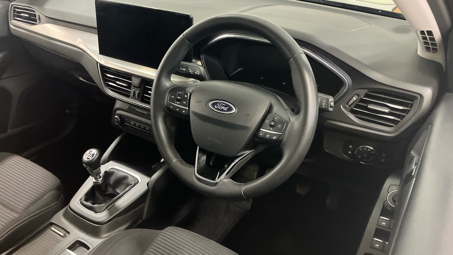 Used Ford Focus 2023 for sale - 77431081: Photo 11