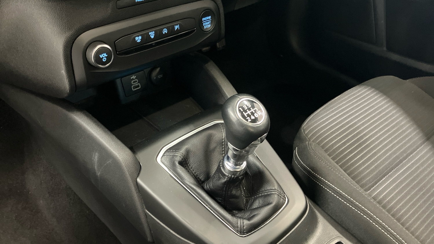 Used Ford Focus 2023 for sale - 77431081: Photo 13