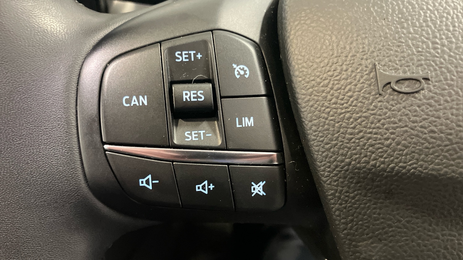 Used Ford Focus 2023 for sale - 77431081: Photo 27