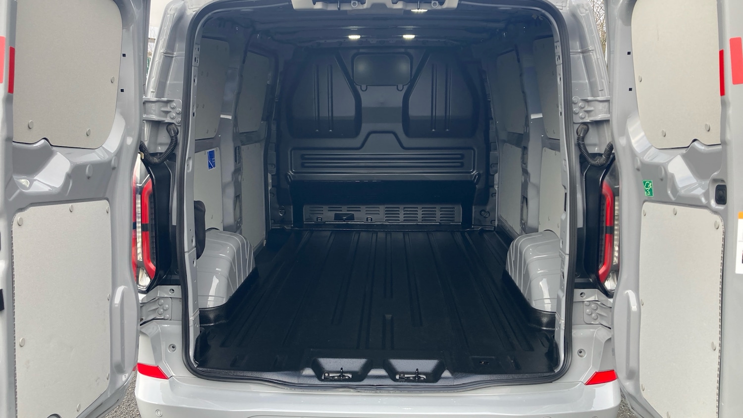 Used Ford Transit Custom 2024 for sale - 77019007: Photo 12