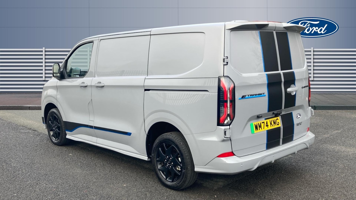 Used Ford Transit Custom 2024 for sale - 77019007: Photo 2