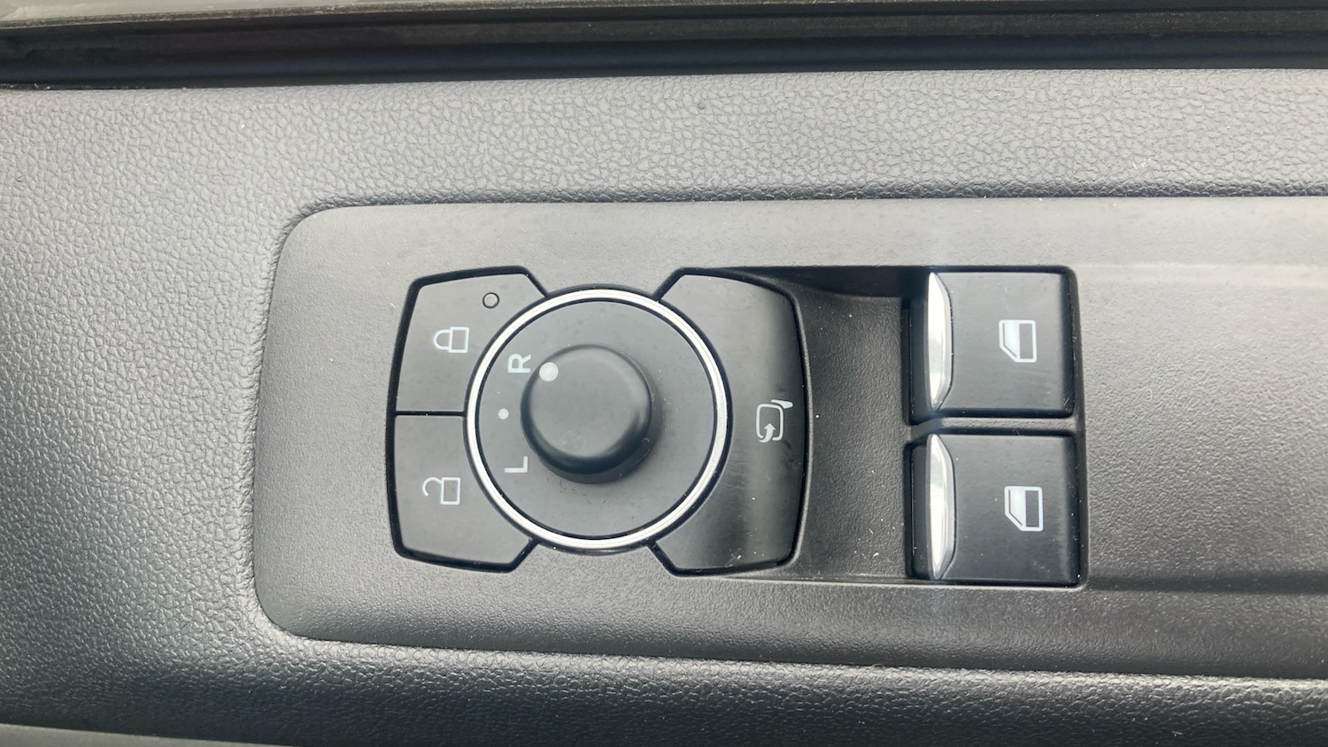 Used Ford Transit Custom 2025 for sale - 77803513: Photo 32