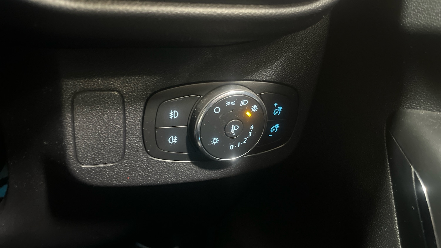 Used Ford Puma 2023 for sale - 77776199: Photo 25