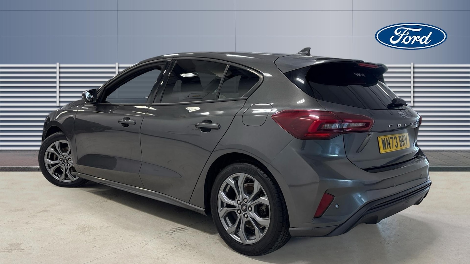 Used Ford Focus 2023 for sale - 76974181: Photo 2