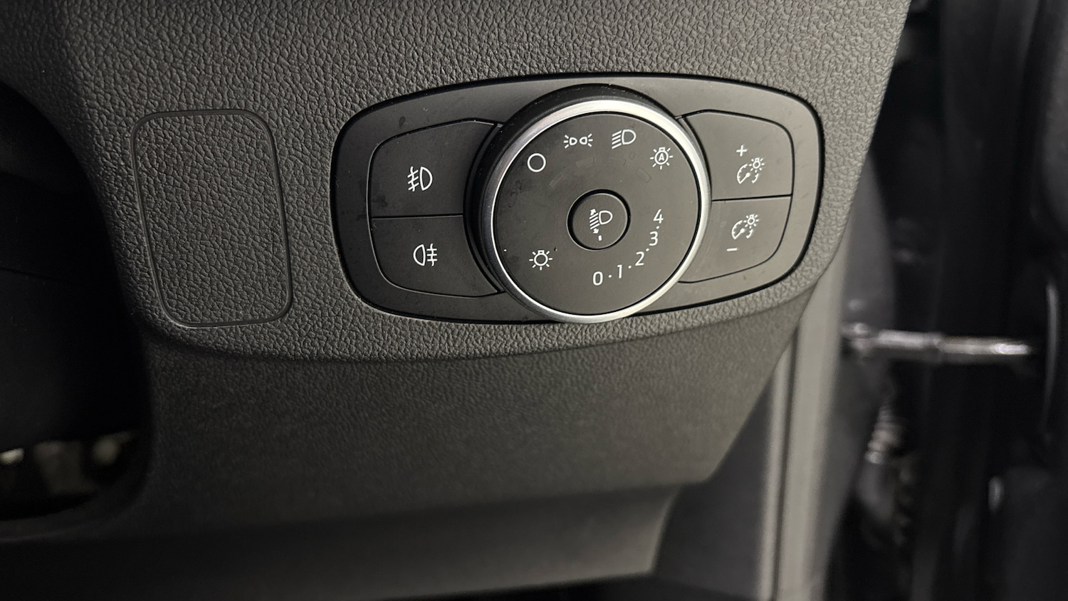 Used Ford Focus 2023 for sale - 76974181: Photo 33