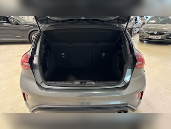 Used Ford Focus 2023 for sale - 76974181: Photo