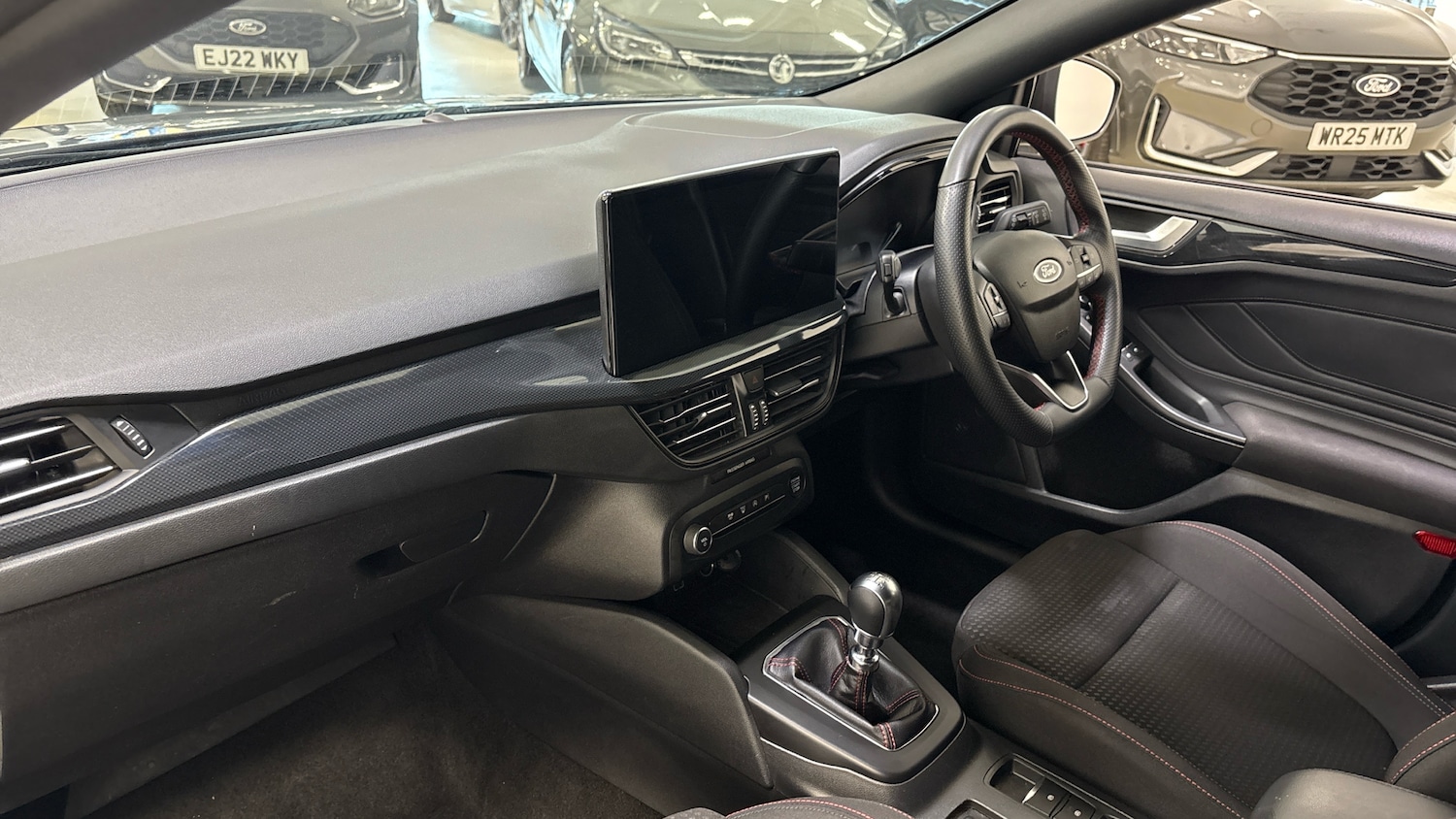 Used Ford Focus 2023 for sale - 76974181: Photo 9