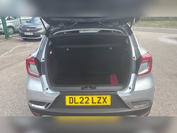 Used Renault Captur 2022 for sale - 75535498: Photo
