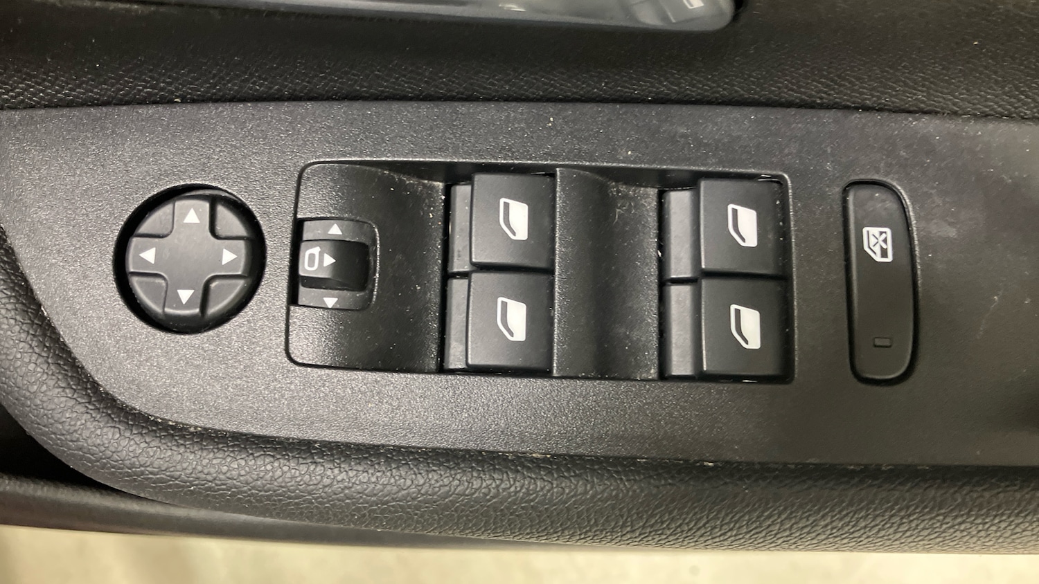 Used Vauxhall Mokka 2023 for sale - 77871887: Photo 35