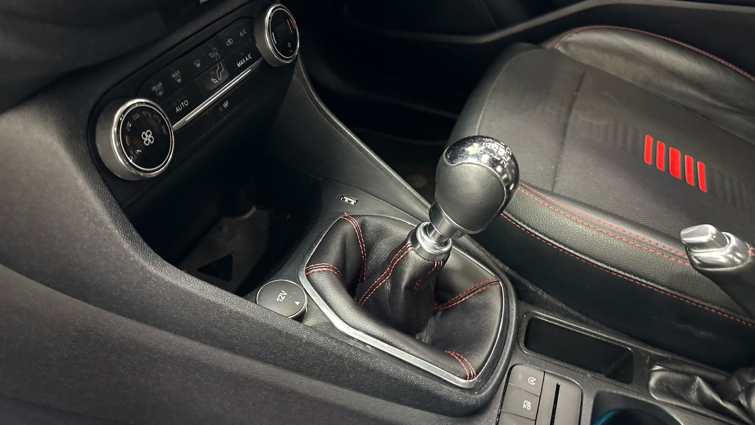 Used Ford Fiesta 2019 for sale - 77779066: Photo 13