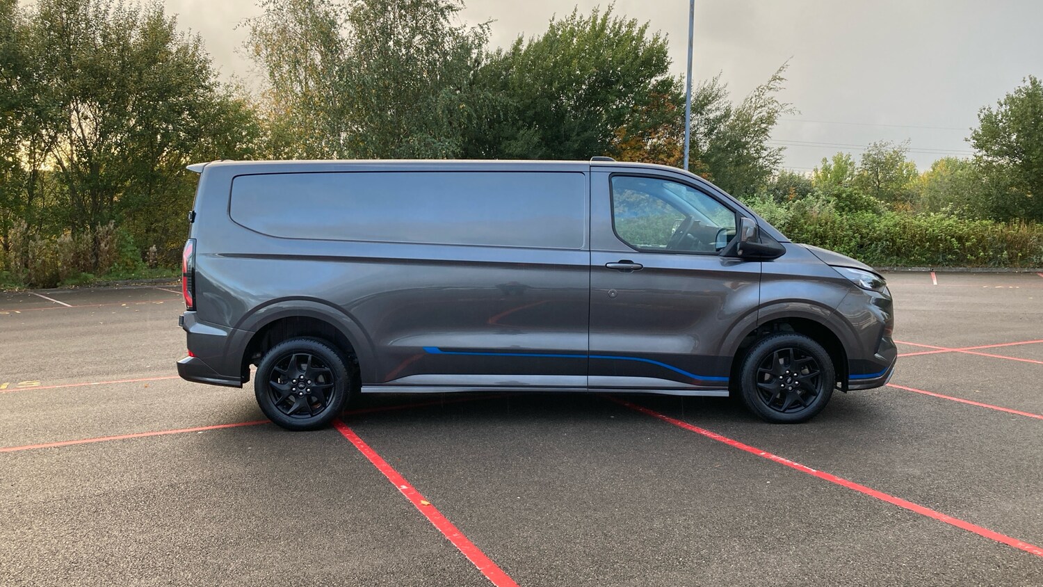 Used Ford Transit Custom 2024 for sale - 76374304: Photo 9