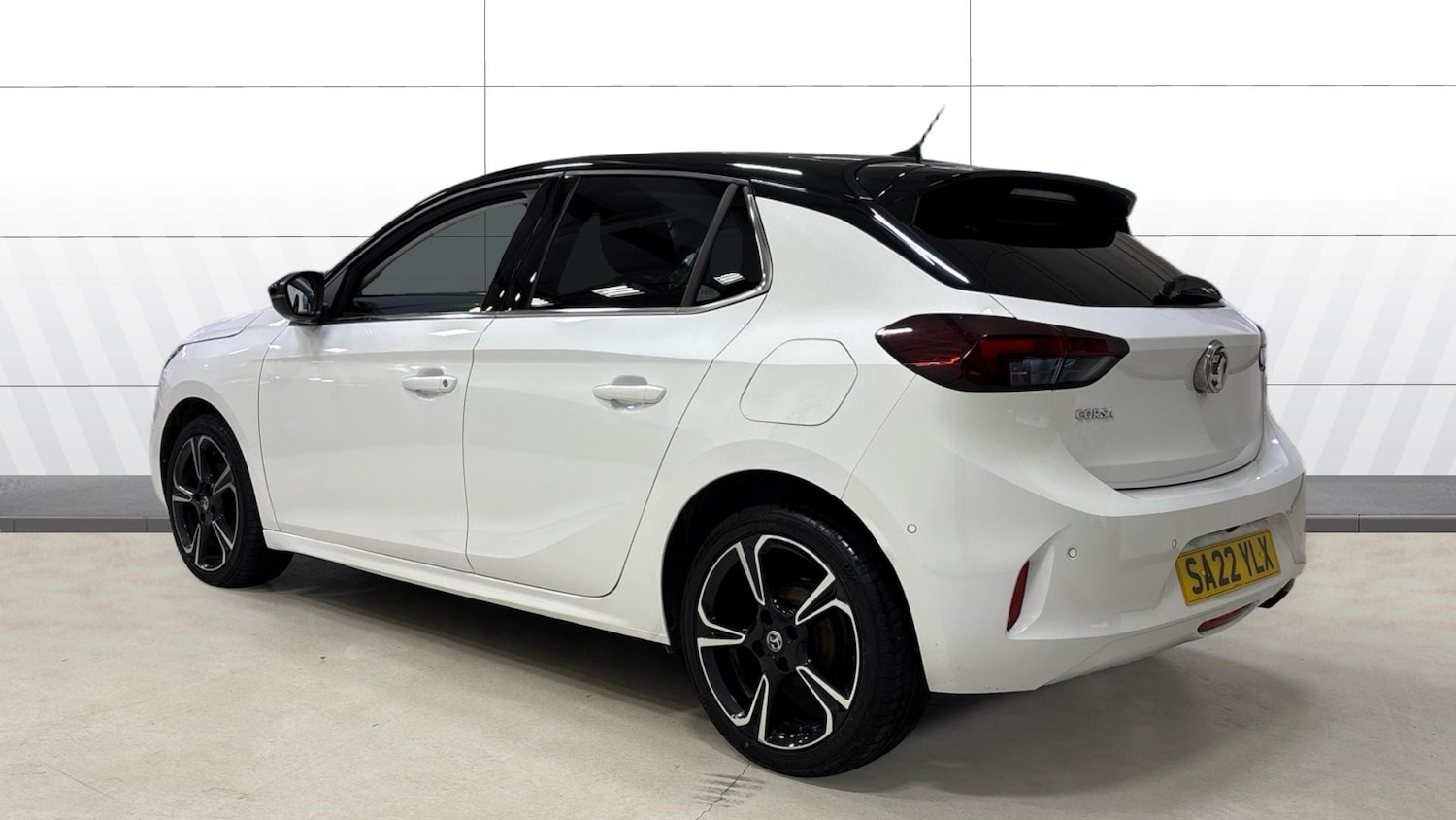 Used Vauxhall Corsa 2022 for sale - 76957003: Photo 2