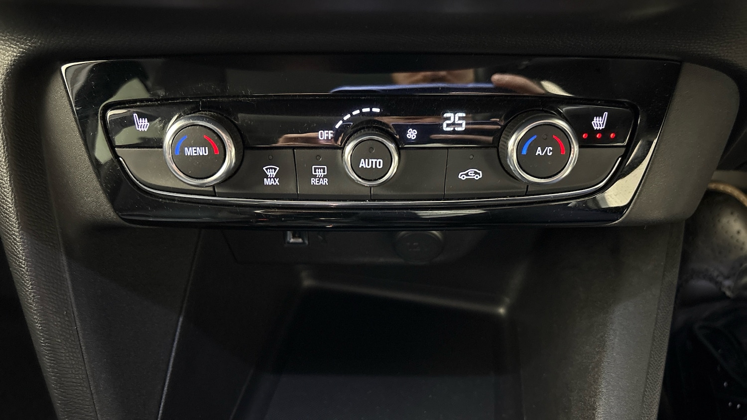 Used Vauxhall Corsa 2022 for sale - 76957003: Photo 37