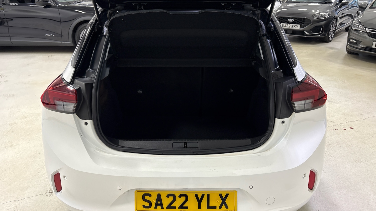 Used Vauxhall Corsa 2022 for sale - 76957003: Photo 4