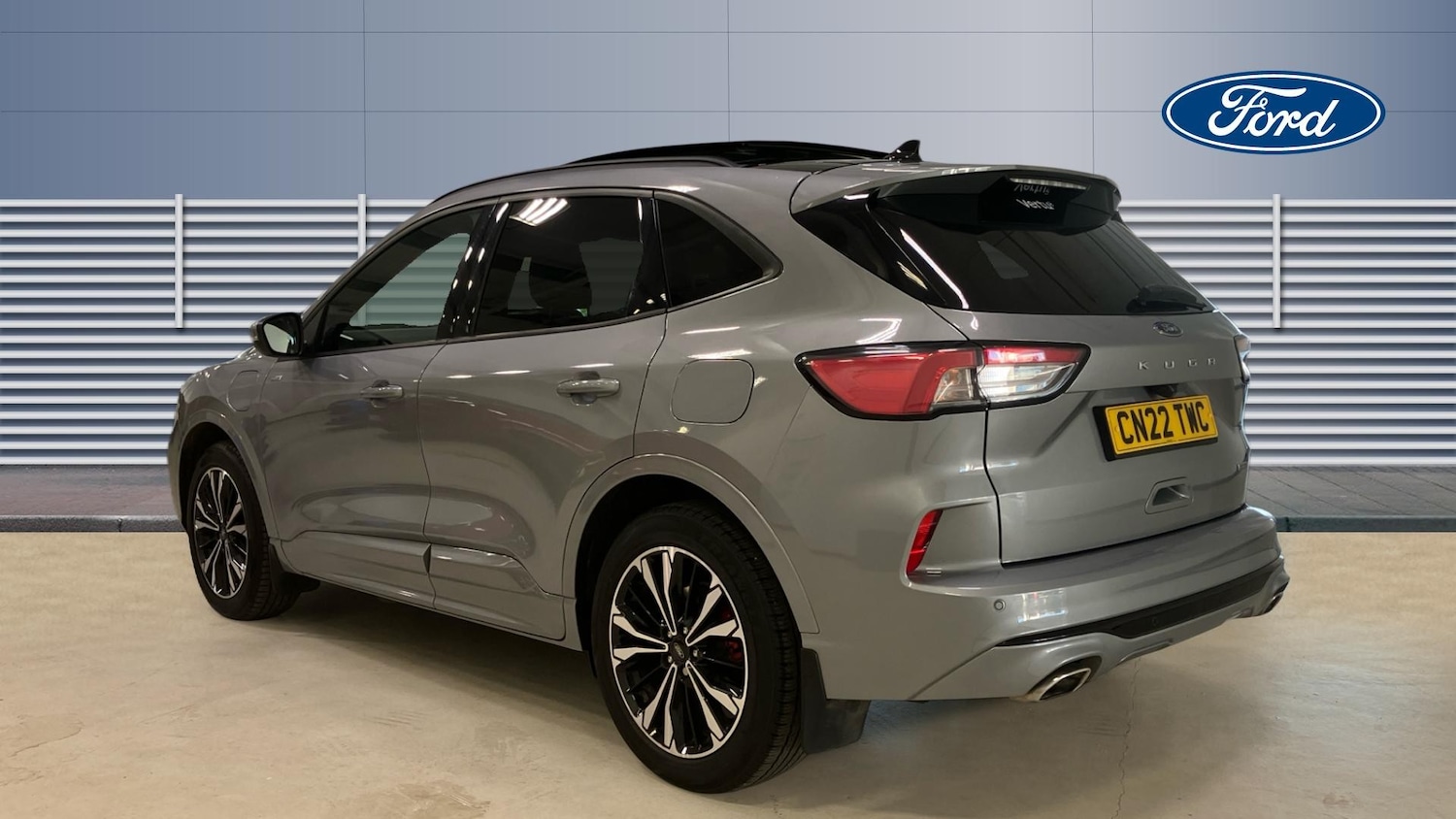 Used Ford Kuga 2022 for sale - 77945969: Photo 2