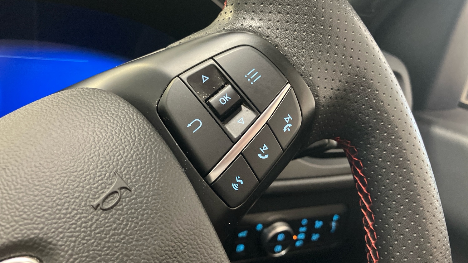 Used Ford Kuga 2022 for sale - 77945969: Photo 37